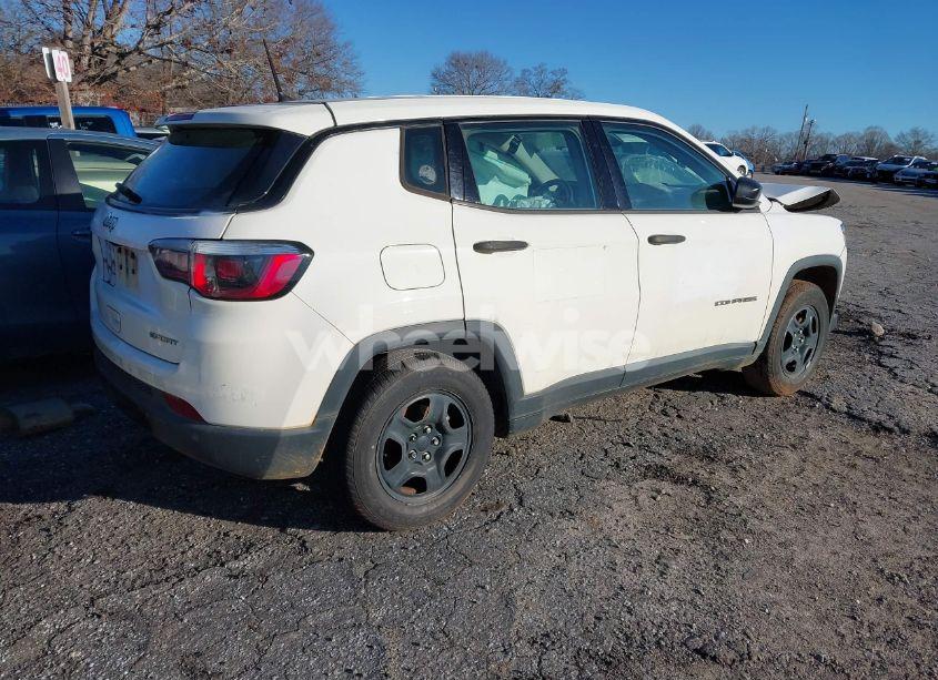 Photo 4 of 2018 Jeep Compass SPORT FWD (VIN 3C4NJCAB2JT151804)