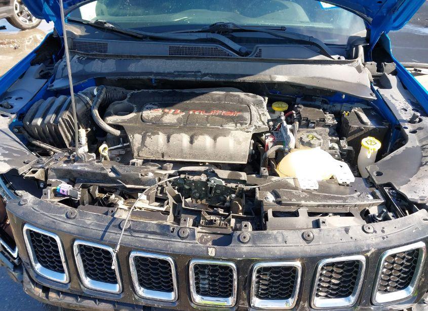 Photo 10 of 2018 Jeep Compass SPORT FWD (VIN 3C4NJCAB2JT462861)