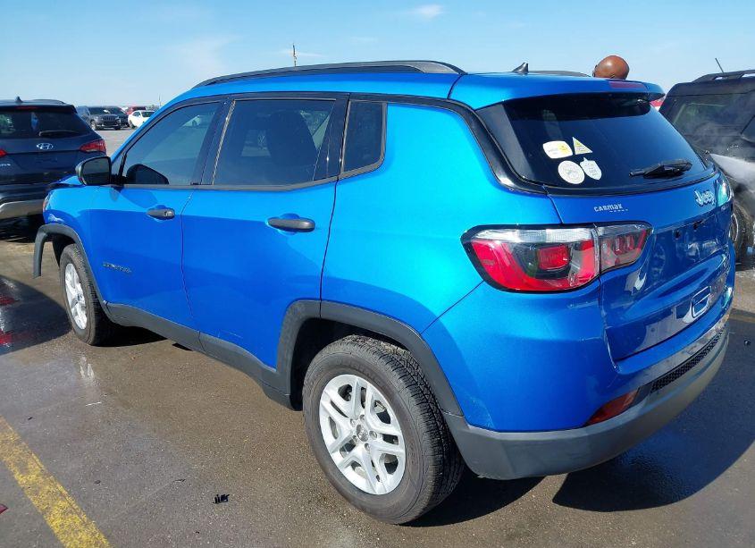 Photo 3 of 2018 Jeep Compass SPORT FWD (VIN 3C4NJCAB2JT462861)