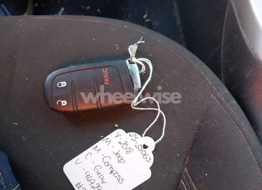 Photo 11 of 2018 Jeep Compass SPORT FWD (VIN 3C4NJCAB2JT469292)