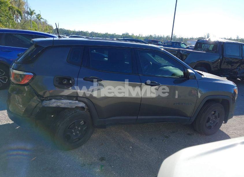Photo 14 of 2018 Jeep Compass SPORT FWD (VIN 3C4NJCAB2JT469292)