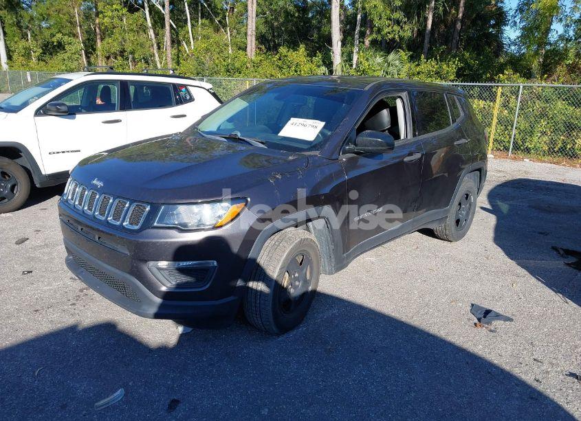 Photo 2 of 2018 Jeep Compass SPORT FWD (VIN 3C4NJCAB2JT469292)