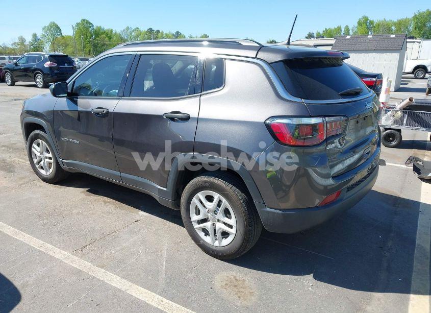 Photo 3 of 2019 Jeep Compass SPORT FWD (VIN 3C4NJCAB2KT613117)