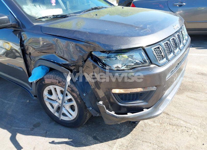 Photo 6 of 2019 Jeep Compass SPORT FWD (VIN 3C4NJCAB2KT613117)