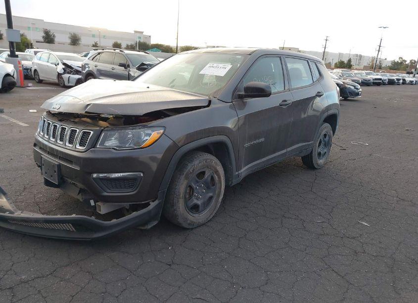 Photo 2 of 2019 Jeep Compass SPORT FWD (VIN 3C4NJCAB2KT613795)