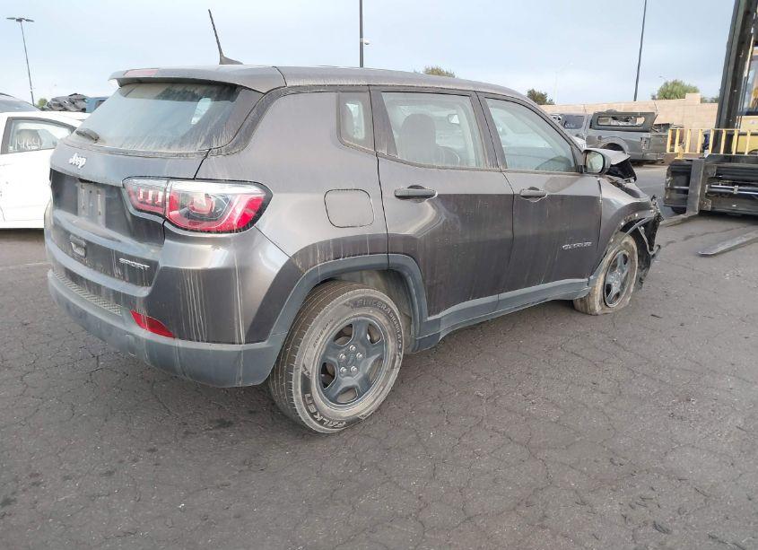 Photo 4 of 2019 Jeep Compass SPORT FWD (VIN 3C4NJCAB2KT613795)