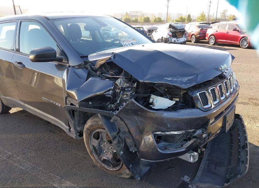 Photo 6 of 2019 Jeep Compass SPORT FWD (VIN 3C4NJCAB2KT613795)