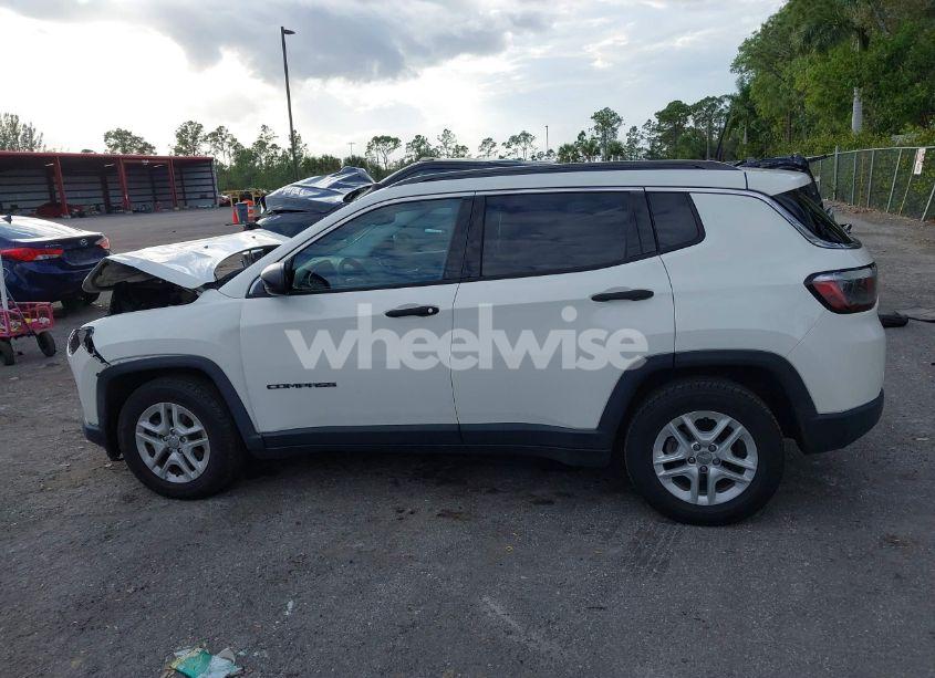 Photo 15 of 2019 Jeep Compass SPORT FWD (VIN 3C4NJCAB2KT614137)