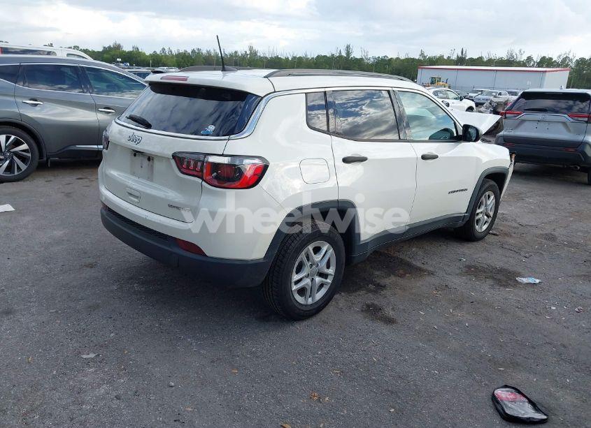 Photo 4 of 2019 Jeep Compass SPORT FWD (VIN 3C4NJCAB2KT614137)