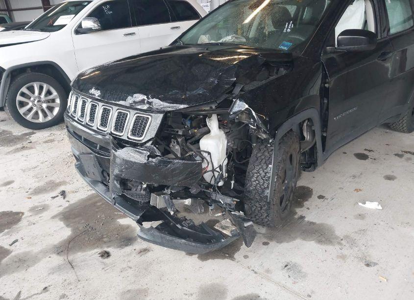 Photo 6 of 2020 Jeep Compass SPORT FWD (VIN 3C4NJCAB2LT151188)