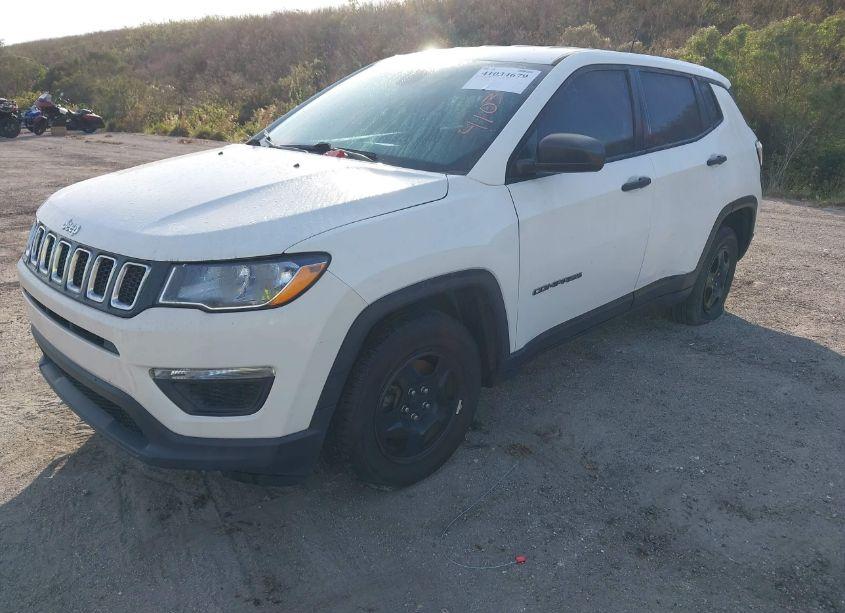 Photo 2 of 2020 Jeep Compass SPORT FWD (VIN 3C4NJCAB2LT166208)