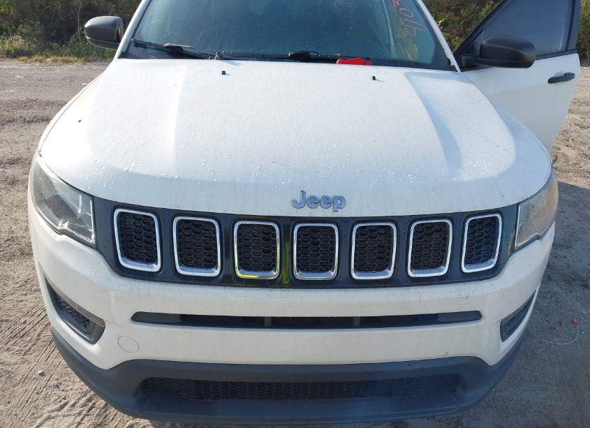 Photo 6 of 2020 Jeep Compass SPORT FWD (VIN 3C4NJCAB2LT166208)