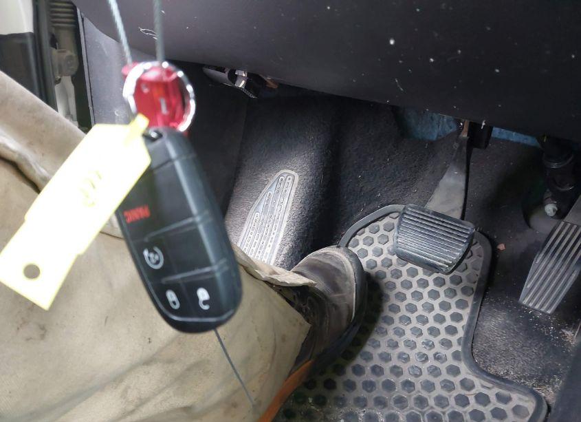 Photo 11 of 2018 Jeep Compass SPORT FWD (VIN 3C4NJCAB3JT286838)