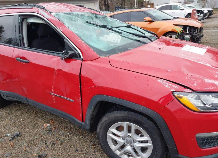 Photo 13 of 2019 Jeep Compass SPORT FWD (VIN 3C4NJCAB3KT636681)