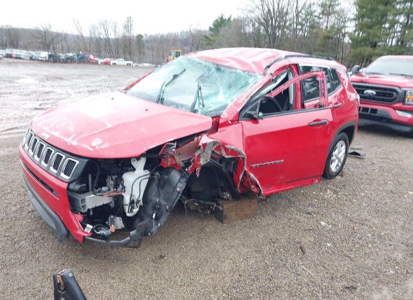 Photo 2 of 2019 Jeep Compass SPORT FWD (VIN 3C4NJCAB3KT636681)