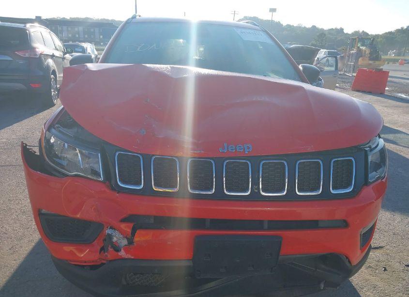 Photo 12 of 2018 Jeep Compass SPORT FWD (VIN 3C4NJCAB4JT140111)