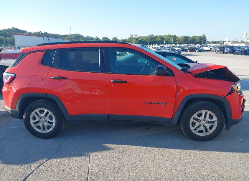 Photo 13 of 2018 Jeep Compass SPORT FWD (VIN 3C4NJCAB4JT140111)