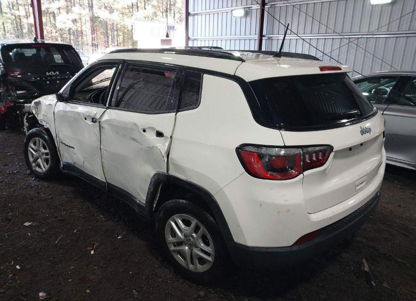 Photo 3 of 2018 Jeep Compass SPORT FWD (VIN 3C4NJCAB4JT331091)