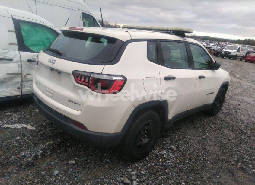 Photo 4 of 2019 Jeep Compass SPORT FWD (VIN 3C4NJCAB4KT851020)