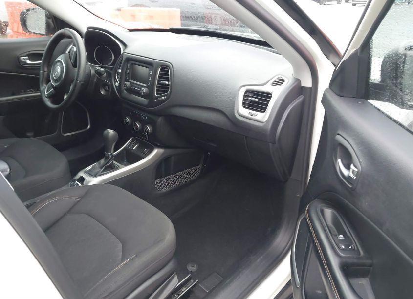 Photo 5 of 2017 Jeep New COMPASS SPORT FWD (VIN 3C4NJCAB5HT668394)