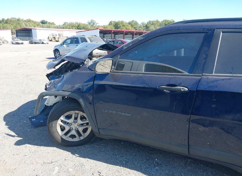 Photo 13 of 2018 Jeep Compass SPORT FWD (VIN 3C4NJCAB5JT133653)