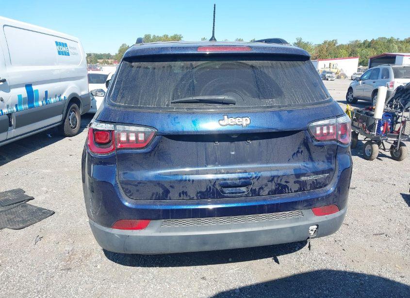 Photo 15 of 2018 Jeep Compass SPORT FWD (VIN 3C4NJCAB5JT133653)