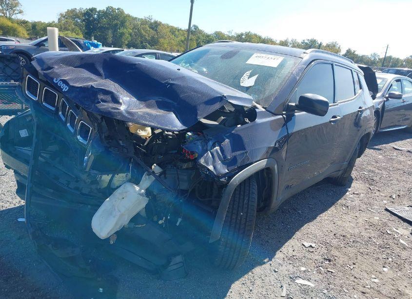 Photo 2 of 2018 Jeep Compass SPORT FWD (VIN 3C4NJCAB5JT133653)