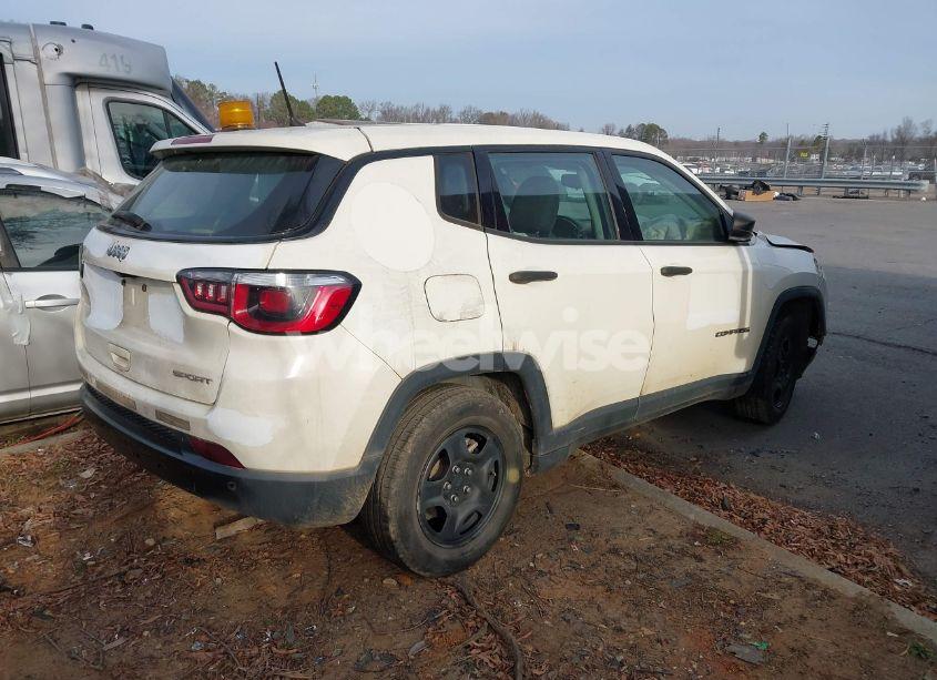 Photo 4 of 2018 Jeep Compass SPORT FWD (VIN 3C4NJCAB5JT151764)