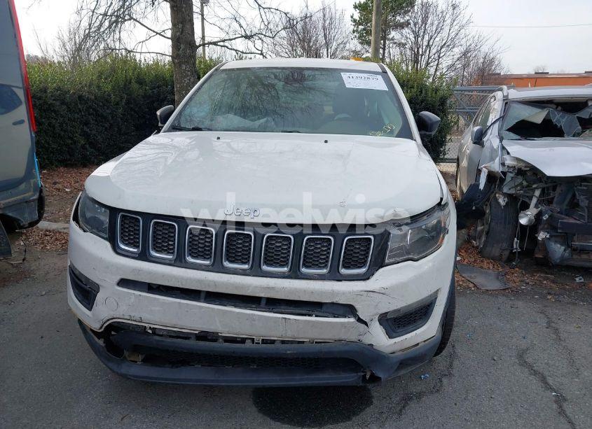 Photo 6 of 2018 Jeep Compass SPORT FWD (VIN 3C4NJCAB5JT151764)