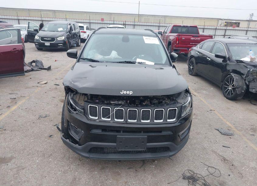Photo 12 of 2018 Jeep Compass SPORT FWD (VIN 3C4NJCAB5JT250777)