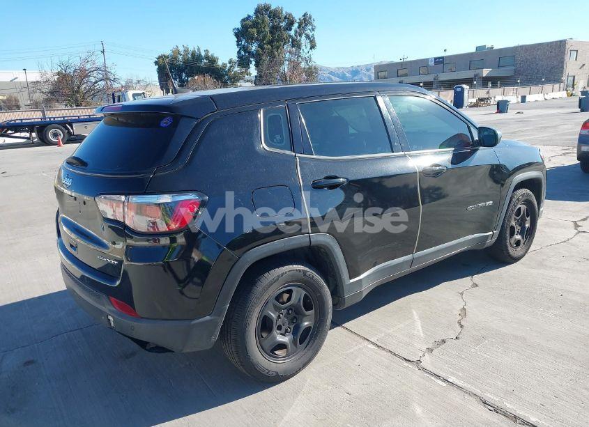 Photo 4 of 2018 Jeep Compass SPORT FWD (VIN 3C4NJCAB5JT461039)