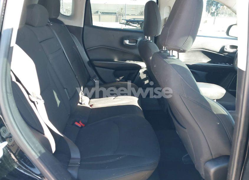 Photo 8 of 2018 Jeep Compass SPORT FWD (VIN 3C4NJCAB5JT461039)