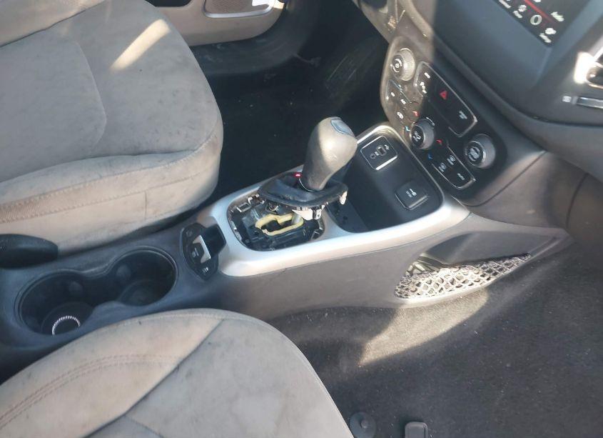 Photo 20 of 2018 Jeep Compass SPORT FWD (VIN 3C4NJCAB5JT488385)