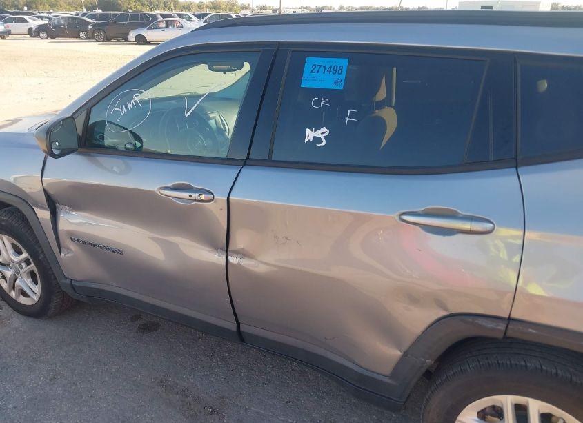 Photo 6 of 2018 Jeep Compass SPORT FWD (VIN 3C4NJCAB5JT488385)