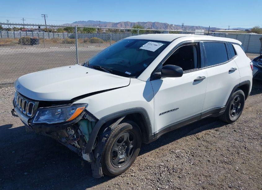 Photo 2 of 2020 Jeep Compass SPORT FWD (VIN 3C4NJCAB5LT125247)