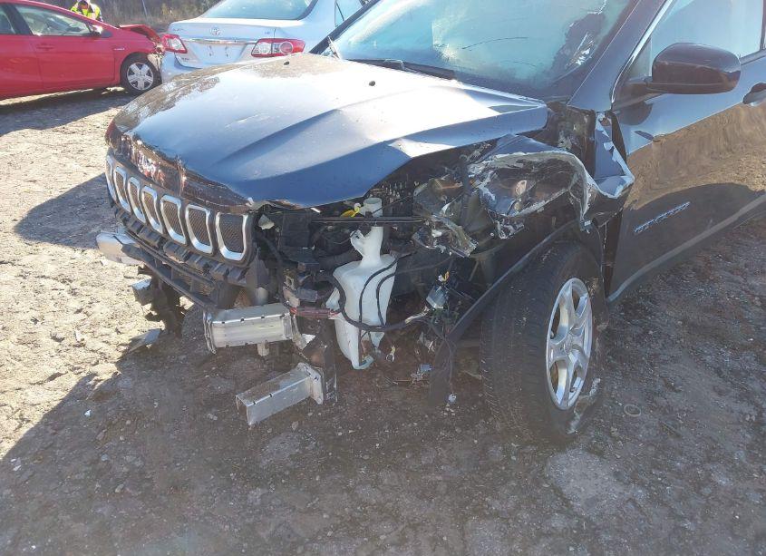 Photo 6 of 2022 Jeep Compass SPORT FWD (VIN 3C4NJCAB5NT103249)