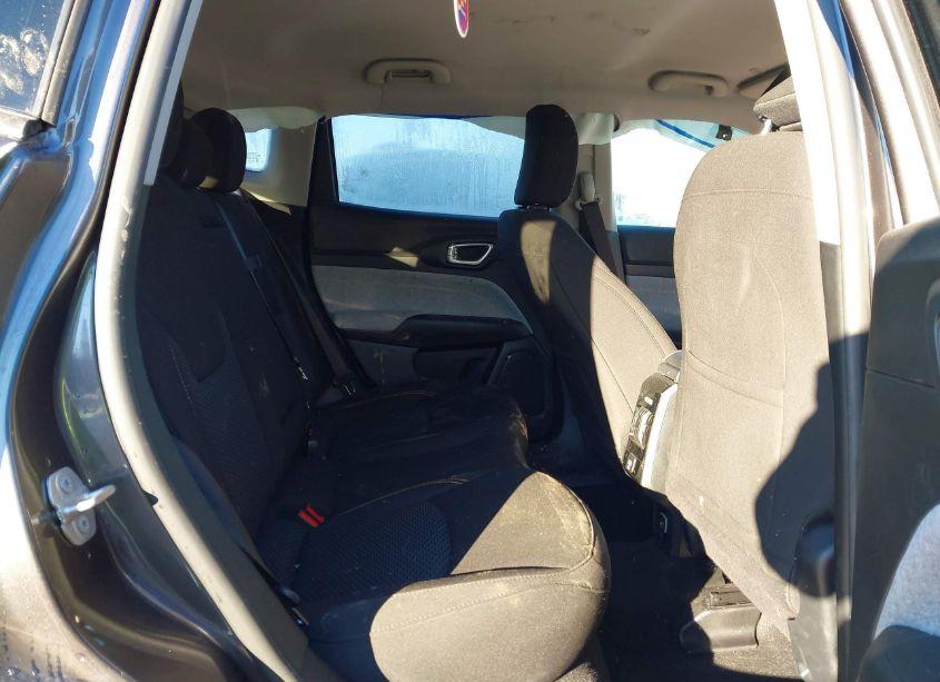 Photo 8 of 2022 Jeep Compass SPORT FWD (VIN 3C4NJCAB5NT103249)