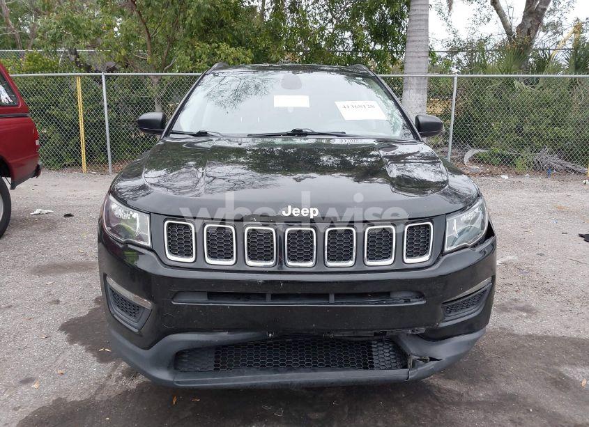 Photo 13 of 2018 Jeep Compass SPORT FWD (VIN 3C4NJCAB6JT122676)