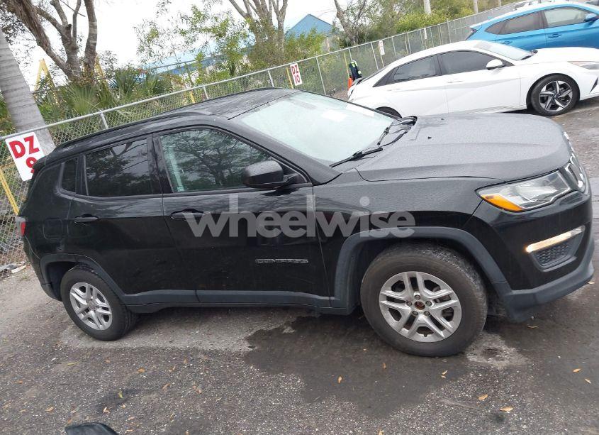 Photo 14 of 2018 Jeep Compass SPORT FWD (VIN 3C4NJCAB6JT122676)