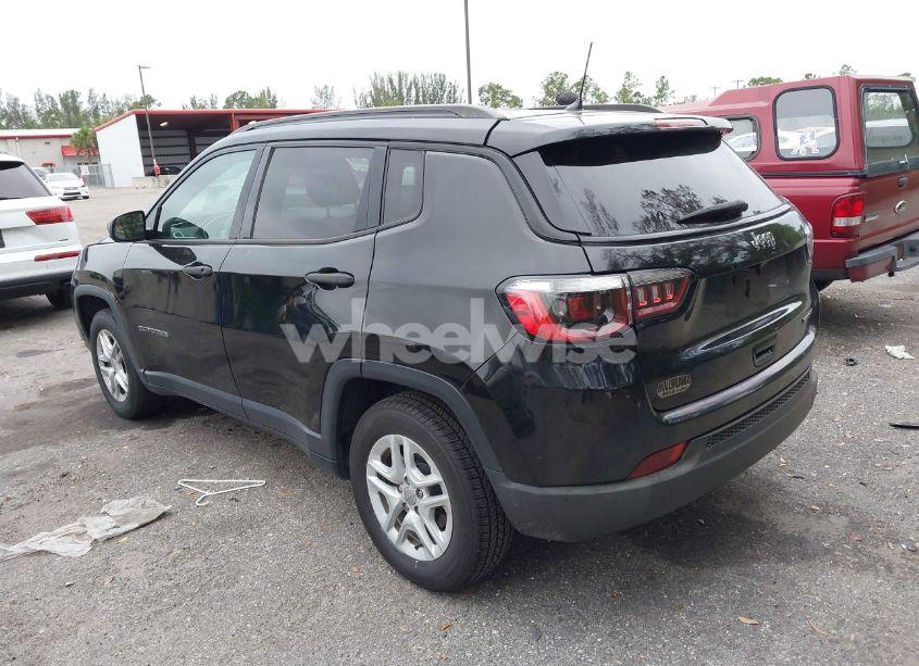 Photo 3 of 2018 Jeep Compass SPORT FWD (VIN 3C4NJCAB6JT122676)