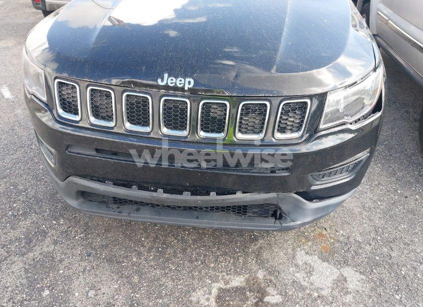 Photo 6 of 2018 Jeep Compass SPORT FWD (VIN 3C4NJCAB6JT122676)