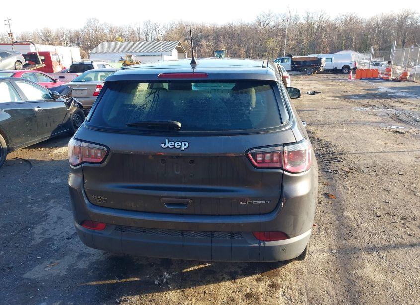 Photo 17 of 2019 Jeep Compass SPORT FWD (VIN 3C4NJCAB6KT726651)
