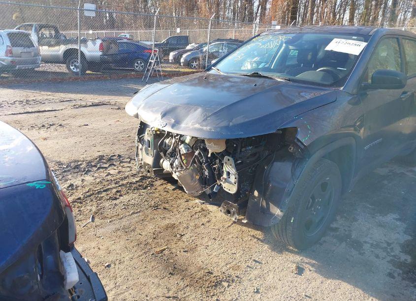 Photo 6 of 2019 Jeep Compass SPORT FWD (VIN 3C4NJCAB6KT726651)