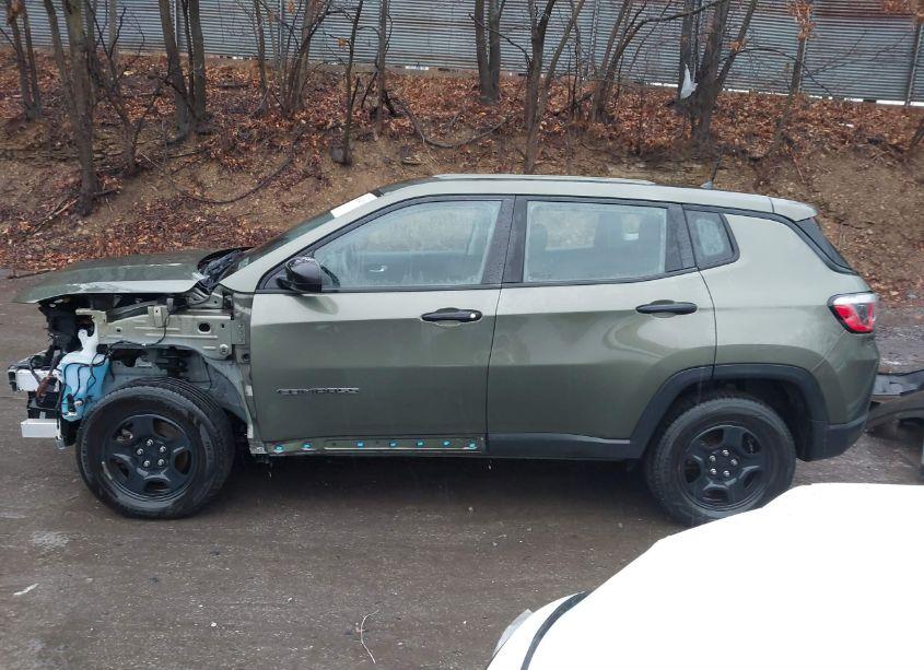 Photo 15 of 2018 Jeep Compass SPORT FWD (VIN 3C4NJCAB7JT107135)