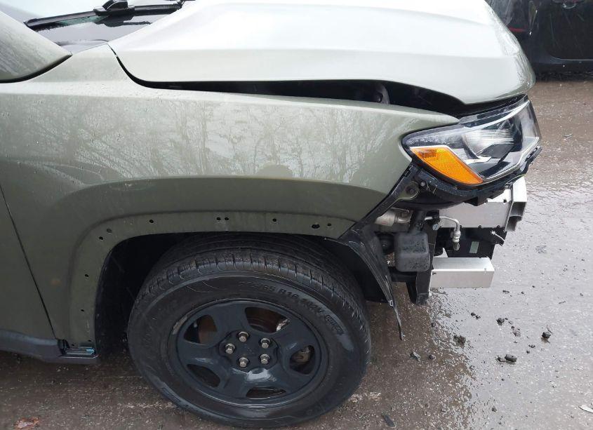 Photo 21 of 2018 Jeep Compass SPORT FWD (VIN 3C4NJCAB7JT107135)