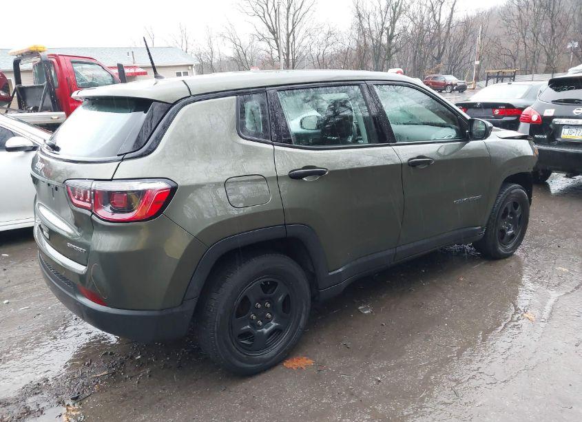 Photo 4 of 2018 Jeep Compass SPORT FWD (VIN 3C4NJCAB7JT107135)
