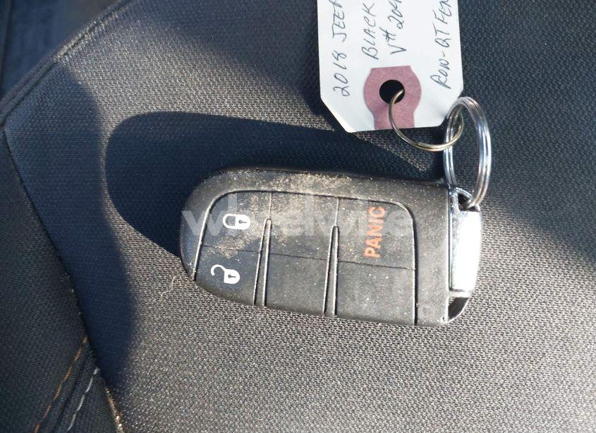 Photo 11 of 2018 Jeep Compass SPORT FWD (VIN 3C4NJCAB7JT204125)