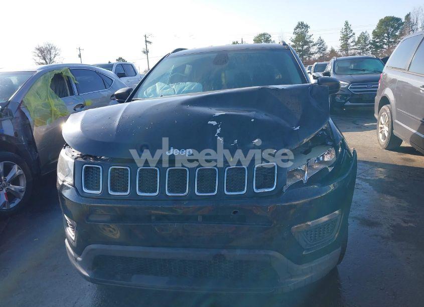 Photo 12 of 2018 Jeep Compass SPORT FWD (VIN 3C4NJCAB7JT204125)