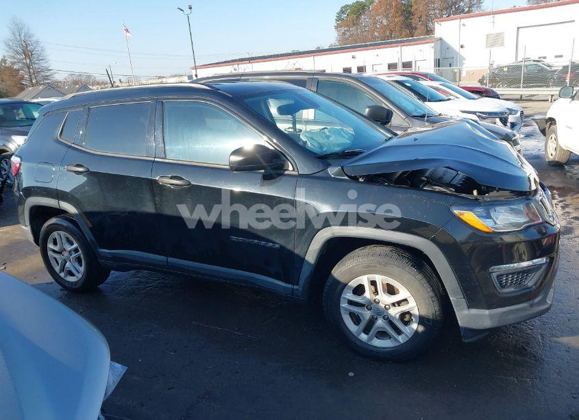 Photo 13 of 2018 Jeep Compass SPORT FWD (VIN 3C4NJCAB7JT204125)