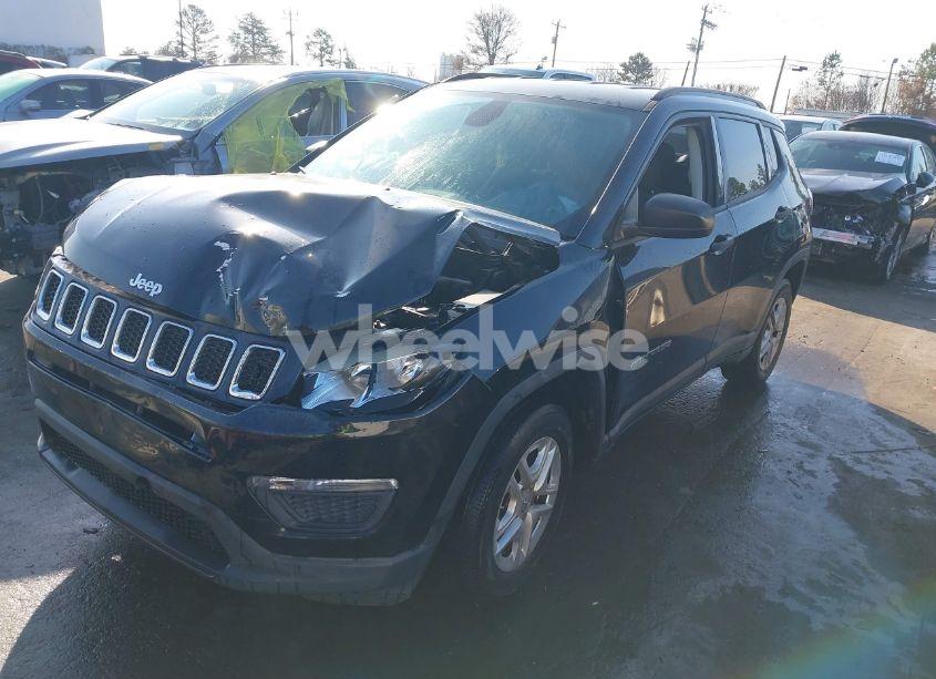 Photo 2 of 2018 Jeep Compass SPORT FWD (VIN 3C4NJCAB7JT204125)